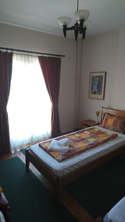 סקופיה Hostel Bimbo מראה חיצוני תמונה