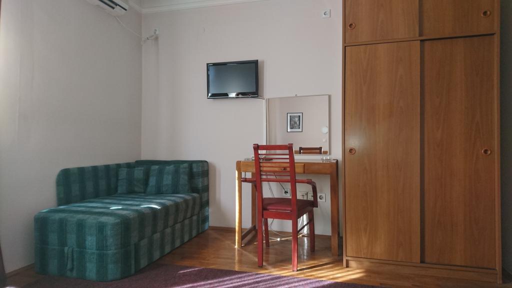 סקופיה Hostel Bimbo מראה חיצוני תמונה