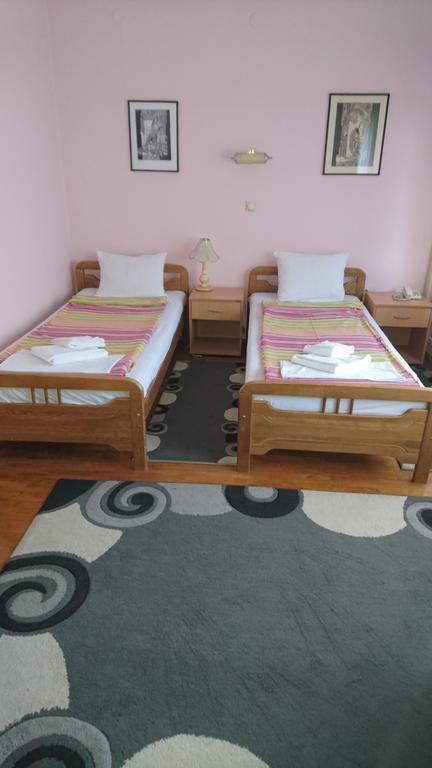 סקופיה Hostel Bimbo מראה חיצוני תמונה