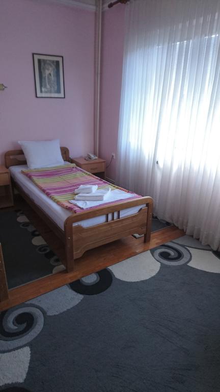 סקופיה Hostel Bimbo מראה חיצוני תמונה