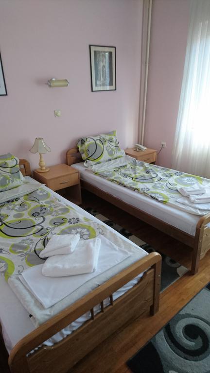סקופיה Hostel Bimbo מראה חיצוני תמונה